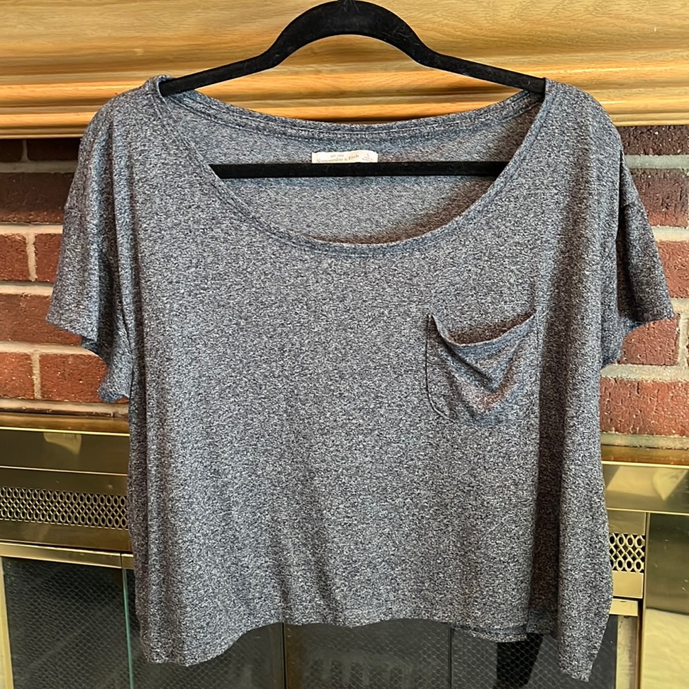Abercrombie and Fitch grey t shirt!